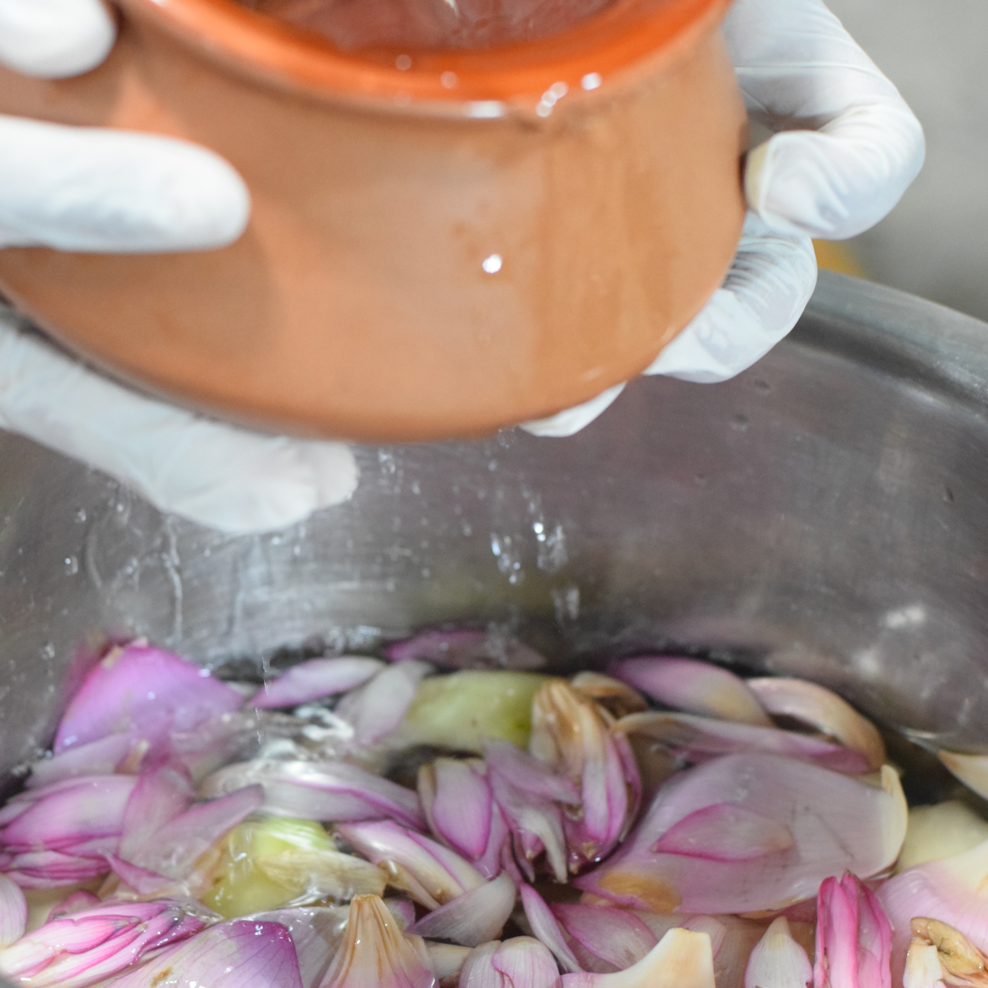 private label face cream manufacturer, private label skincare, organic kumkumadi face cream making