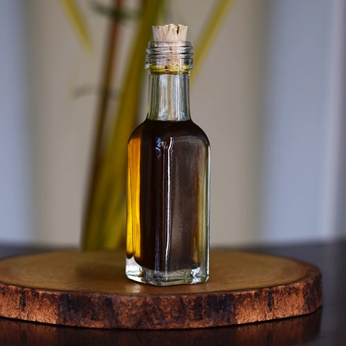 neem-oil-bottle